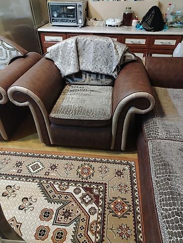asilqan taxta: Yataq otağı mebel dəsti Tərkibi: - 2 nəfərlik yüksək başlıqlı çarpayı — 7