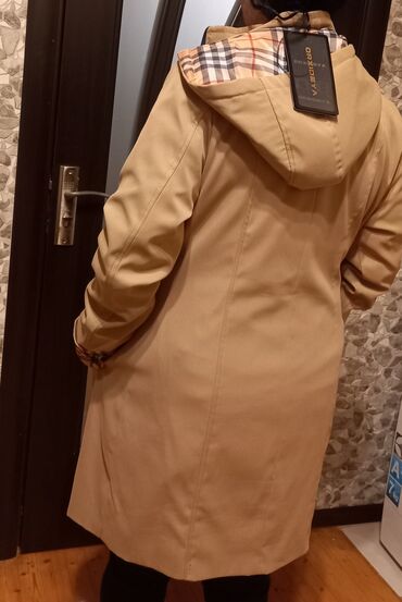 Plaşlar: ✅️TƏCİLİ SATIRAM.❗️ 30azn☑️ (aldigimnan yari qiymetine) razmer uyğun — 6