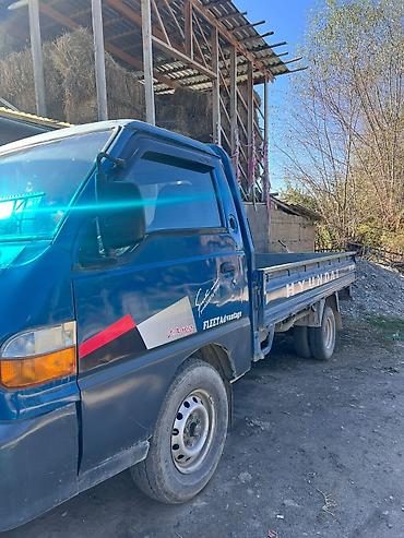 mazda авто: Hyundai Porter — компактный бортовой грузовик - Тип: малотоннажный — 2