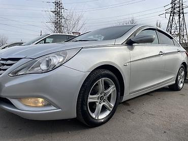 Hyundai: Hyundai Sonata: 2010 г., Седан — 2