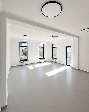 образования: Аренда офисов, 58 м², В бизнес центре — 3
