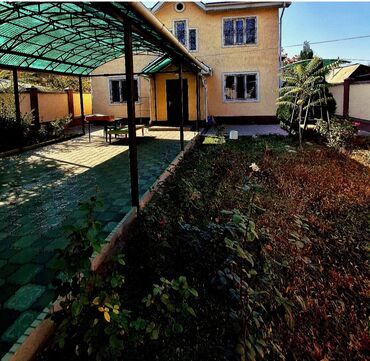 двухэтажных домов в бишкеке: Үй, 223 кв. м, 6 бөлмө, Менчик ээси, Дизайнердик оңдоо