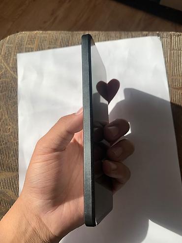 гитара для девочек: Redmi, Redmi Note 14, Б/у, 256 ГБ, цвет - Черный, 2 SIM — 4