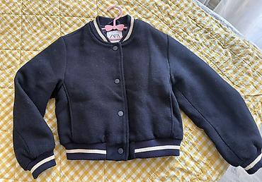 куртки парка: Комплект детних курток (для девочки) От Zara(белая куртка 6-9 лет)и — 3