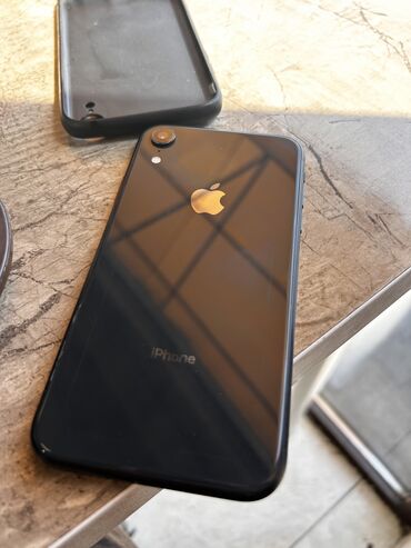 meizu m5c 16gb black: IPhone Xr, Б/у, 64 ГБ, Jet Black, Чехол, 75 %