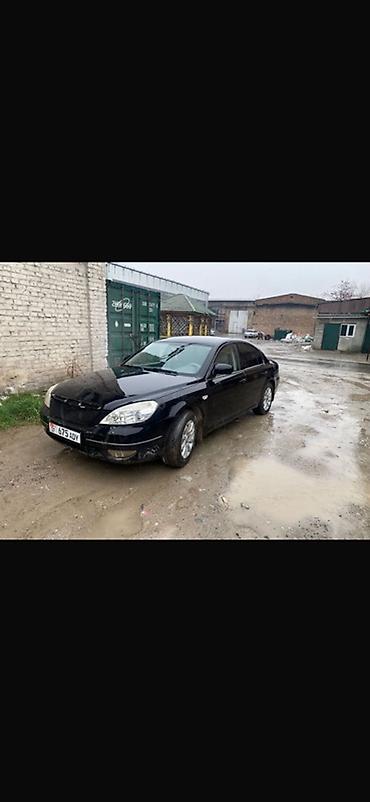 baic ec3: Черный седан среднего класса с 4 дверями. Кузов с обтекаемыми линиями — 1