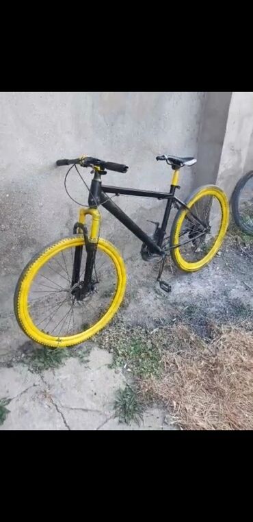 aurus велосипед: İşlənmiş Şəhər velosipedi Trek, 26", sürətlərin sayı: 7, Ünvandan götürmə, Ödənişli çatdırılma