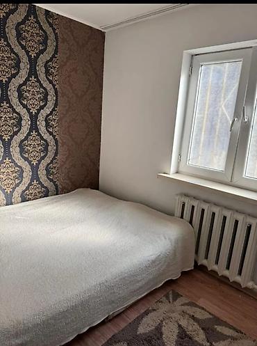 номера для дома: ПолДом с отдельным двором в закрытом дворе. - Планировка: прихожая — 9