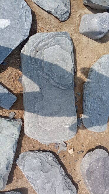 Dekorativ daşlar: Təbii daş məhsulları - Bazalt/klinker tipli qara-boz döşəmə daşları — 5