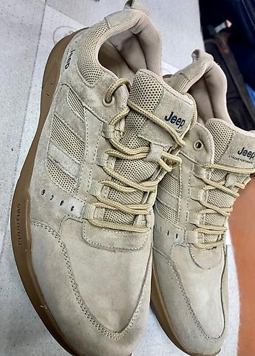 Кроссовки и спортивная обувь: Мужская обувь — набор из 3 пар Каждая по 1500 Состояние нового носили — 4