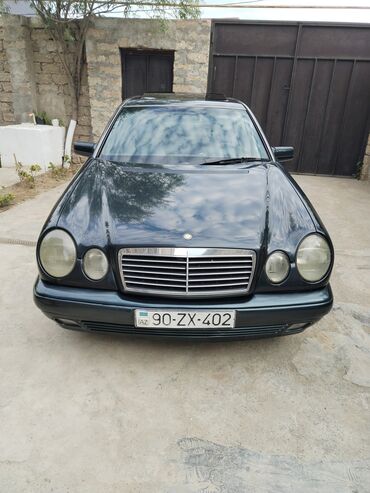 mersedes yesqa: Mercedes-Benz 230: 2.3 l | 1997 il Sedan