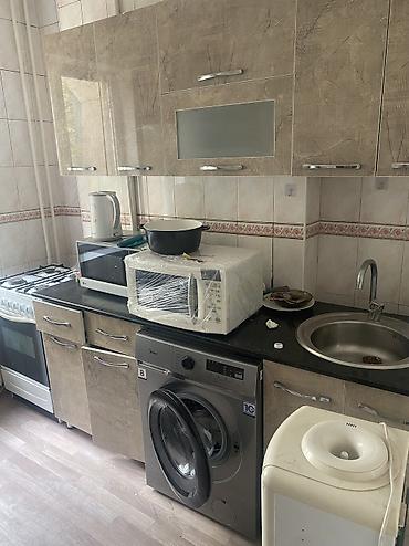 Квартиры: 3 комнаты, 65 м², Золотой квадрат 105 серия, 3 этаж, Старый ремонт — 9