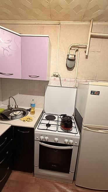 уголок кухоный бу: Кухонный гарнитур угловой с техникой - Комплектация: верхние навесные — 2