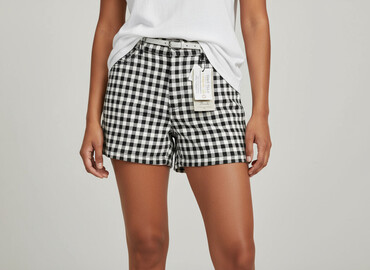 c and a spódnice: Denim Co, Shorts for women, size XS (EU 34)