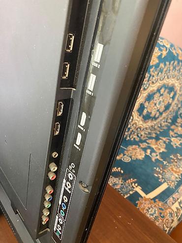 evroluks televizor: EUROLUX LED televizor Xüsusiyyətlər: - Ekran: təxminən 32–37" — 3