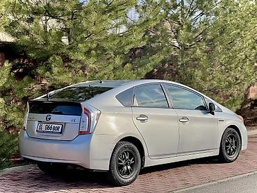 Toyota: Toyota Prius: 2015 г., 1.8 л, Автомат, Гибрид, Хэтчбэк — 5