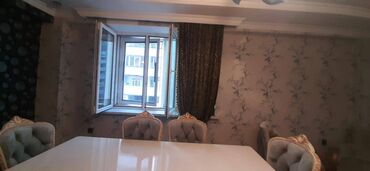 Uzunmüddətli kirayə mənzillər: Bakıxanov(Razin)AKKORD-un binasında 2 otaqlı kirayə verilir. Otaq — 3