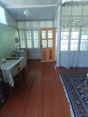 Həyət evləri və villaların satışı: 6 otaqlı, 140 kv. m, Kredit yoxdur, Orta təmir -da lalafo.az — 10 Həyət evləri və villaların satışı: 6 otaqlı, 140 kv. m, Kredit yoxdur, Orta təmir — 10