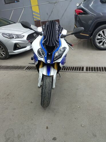полики мерседес спринтер: Bmw s1000rr