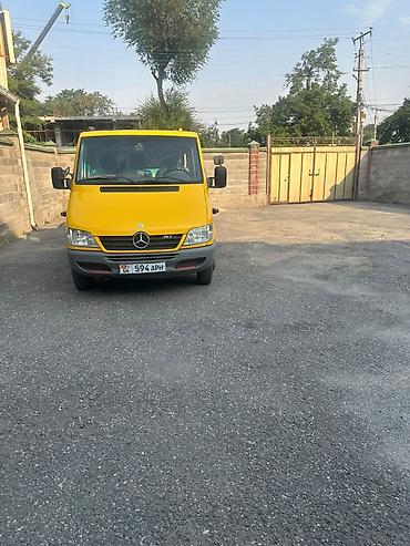 211 mers: Mercedes-Benz Спринтер: 2005 г., 2.2 л, Механика — 5