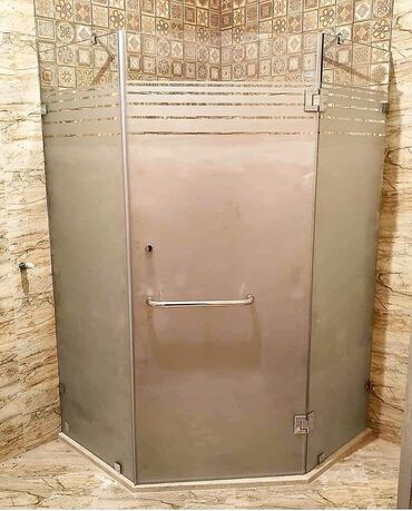 Duş kabinaları, arakəsmələr: Yeni Arakəsmə, Ödənişli çatdırılma — 3