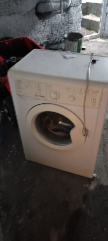 роллер для спины: Кир жуучу машина Indesit, Колдонулган, Автомат, 5 кг чейин