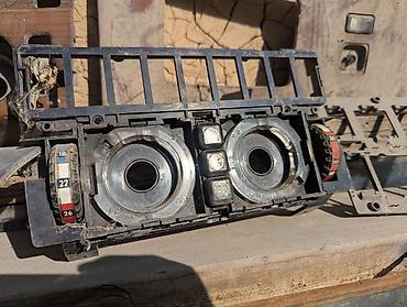 Панели, обшивки: Торпедо Mercedes-Benz 1994 г. — 8