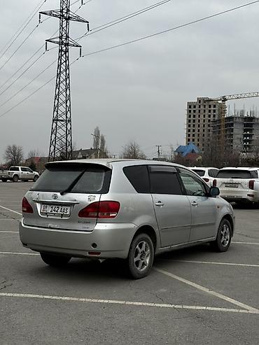 Toyota: Toyota Ipsum: 2002 г., 2.4 л, Автомат, Бензин, Минивэн — 4