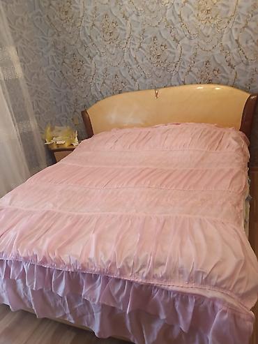 malazya yataq desti: 2 təknəfərlik çarpayı, Dolab, 2 tumba, Komod, Malayziya, İşlənmiş — 2