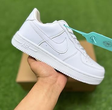 зимние кроссовки nike: Кроссовки в классическом стиле Air Force 1 (низкая модель), цвет — — 2