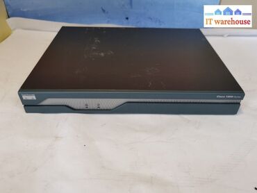 маршрутизаторы cisco sb: Продаю маршрутизаторы Cisco 1841, в количестве 3 шт, рабочие! Цена
