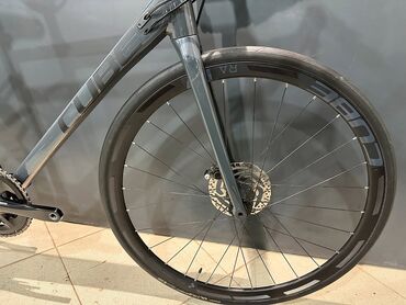 İdman velosipedləri: Şose velosipedi Cube, 28", sürətlərin sayı: 22 — 18