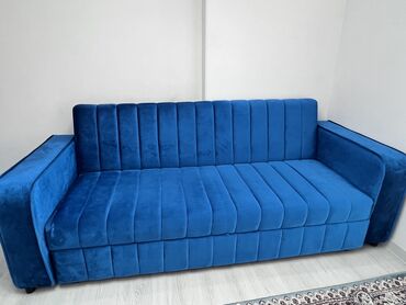 продаю диван уголок: Цвет - Голубой, Новый