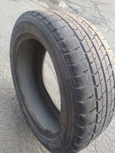 продажа ассенизатор: Зимняя шина Goodyear

- Размер: 215/50 R17 один штук