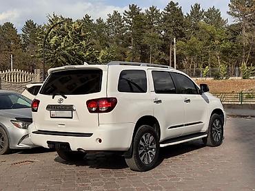 Toyota: Toyota Sequoia: 2017 г., 5.7 л, Автомат, Бензин, Внедорожник — 10