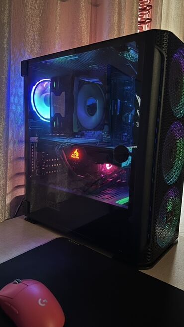 Masaüstü kompüterlər və iş stansiyaları: Oyun üçün masaüstü komputer Parametler: - GPU: PowerColor AMD RX — 5