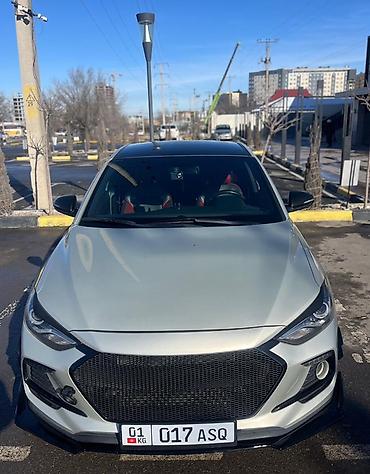 Hyundai: Hyundai Avante: 2017 г., 1.6 л, Механика, Бензин, Седан — 1