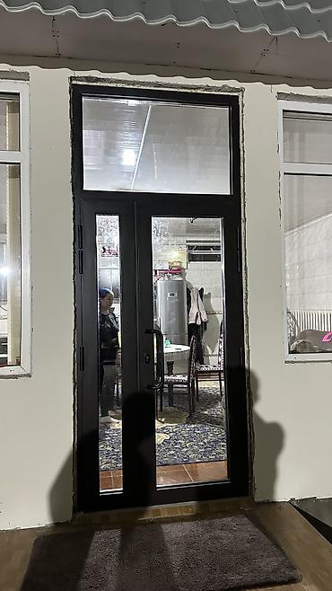 Үй жана бакча: Үйлөр жана батирлер үчүн эшик, Металлдан, Эки эшиктүү, Термикалык сыныктары бар, түсү - Боз — 2