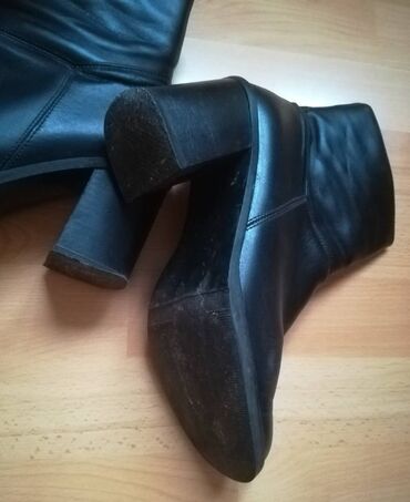 Gležnjače: Gležnjače, 39 — 18