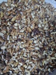 самсы на заказ: Продается лом грецких орехов для тортов. В наличии 6 кг.цена 250 с за