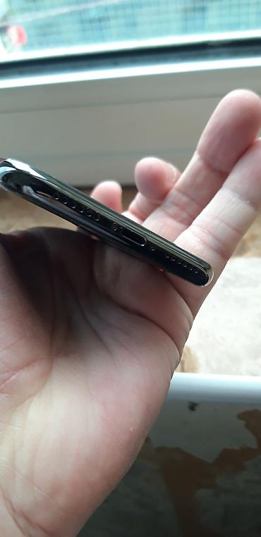 Apple iPhone: IPhone X, Qara, Face ID — 5