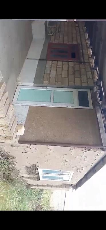 celilabad evler: Cəlilabad,3 təpə kəndində Satılır: daşdan tikilmiş 2 mərtəbəli — 10