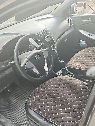 hyundai accent 2015: Hyundai Accent: 2011 г. — 4