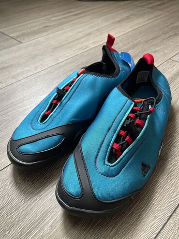 сороконожки adidas predator: Новые аквашузы Adidas Traction, размер EU 43 Идеальны для пляжа