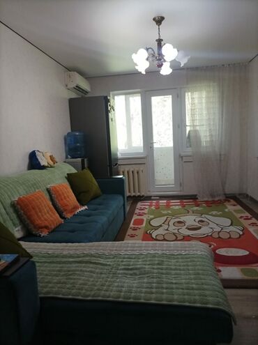 квартира в аренду в оше: 3 комнаты, 58 м², 104 серия, 3 этаж, Евроремонт