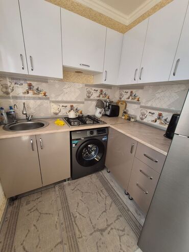 Uzunmüddətli kirayə mənzillər: Ev 64 kv. Xirdalan 20 yanvar kucesi Mekteb baxca yaxinliginda Heyet -da lalafo.az — 6 Uzunmüddətli kirayə mənzillər: Ev 64 kv. Xirdalan 20 yanvar kucesi Mekteb baxca yaxinliginda Heyet — 6