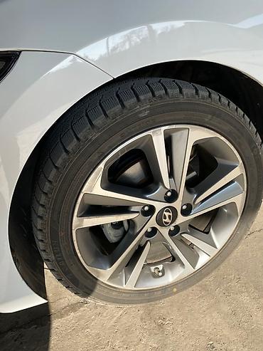 Hyundai: Hyundai Avante: 2018 г., 1.6 л, Вариатор, Бензин, Седан — 4