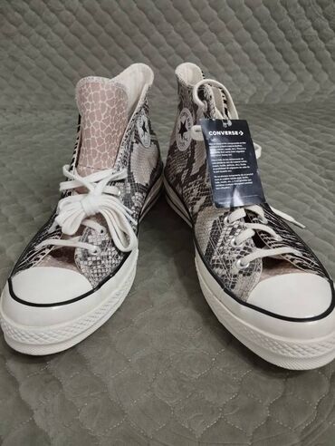 heelys купить недорого: Мужские кроссовки, 45, Converse, Новый
