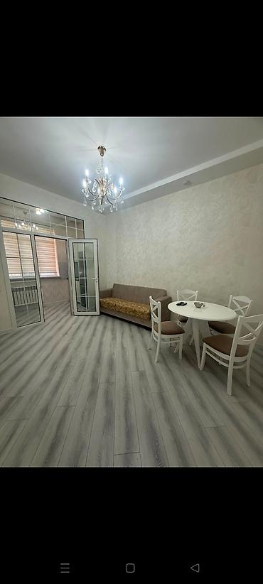 Uzunmüddətli kirayə mənzillər: Kiraye ev_masazirda yeni bakida 9/5 mertebesinde 2 otaqli ev 380 — 1