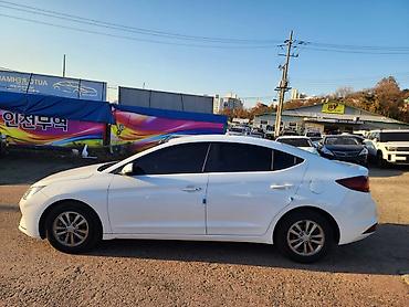 Hyundai: Hyundai Avante: 2017 г., 1.6 л, Автомат, Бензин, Седан — 7